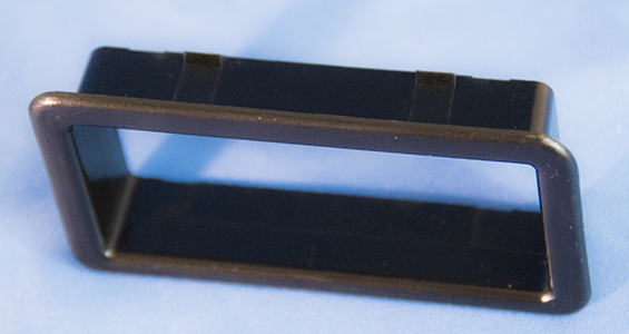 DOOR VENT INLET
