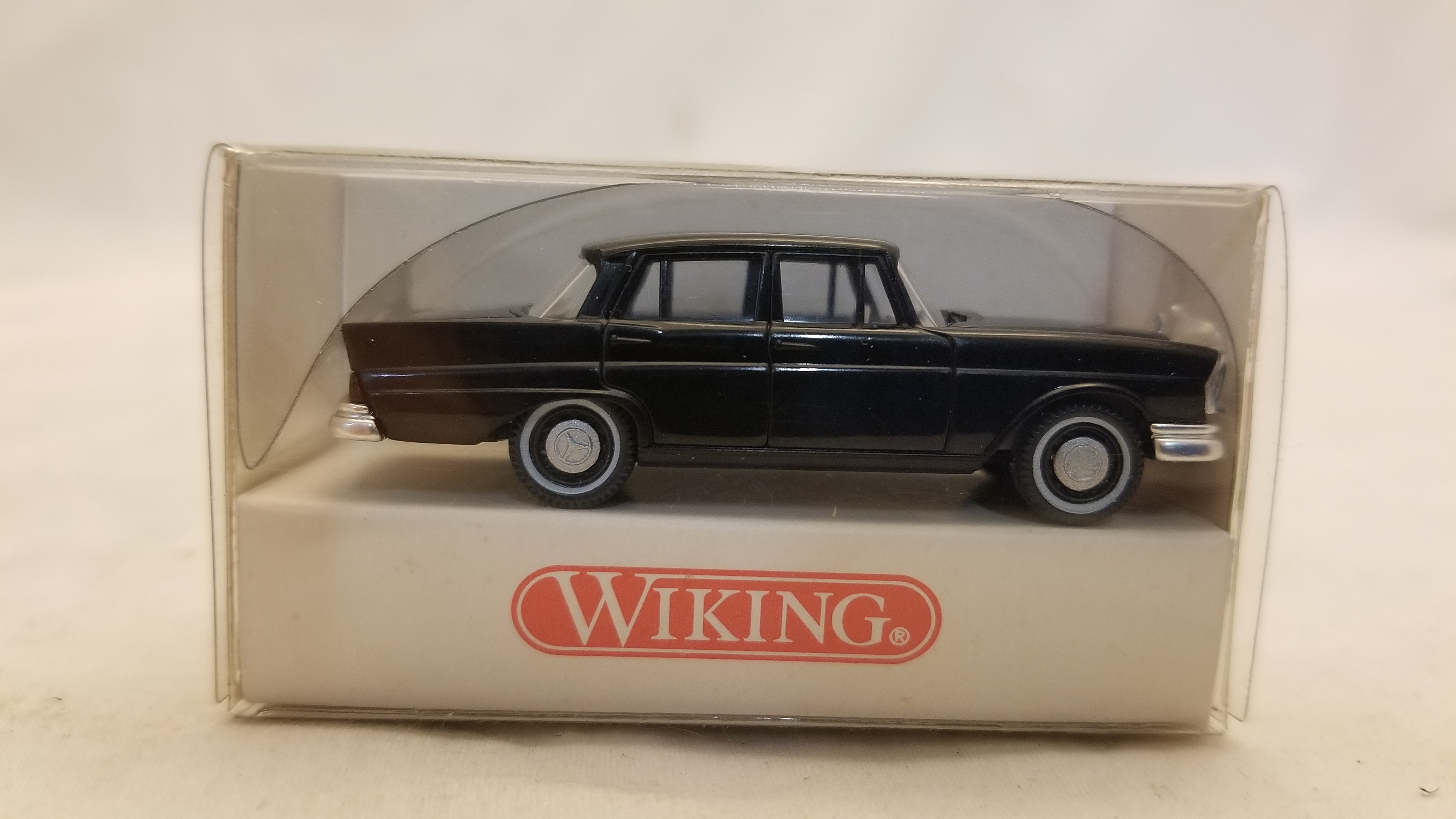 WIKING MERCEDES BENZ 220S
