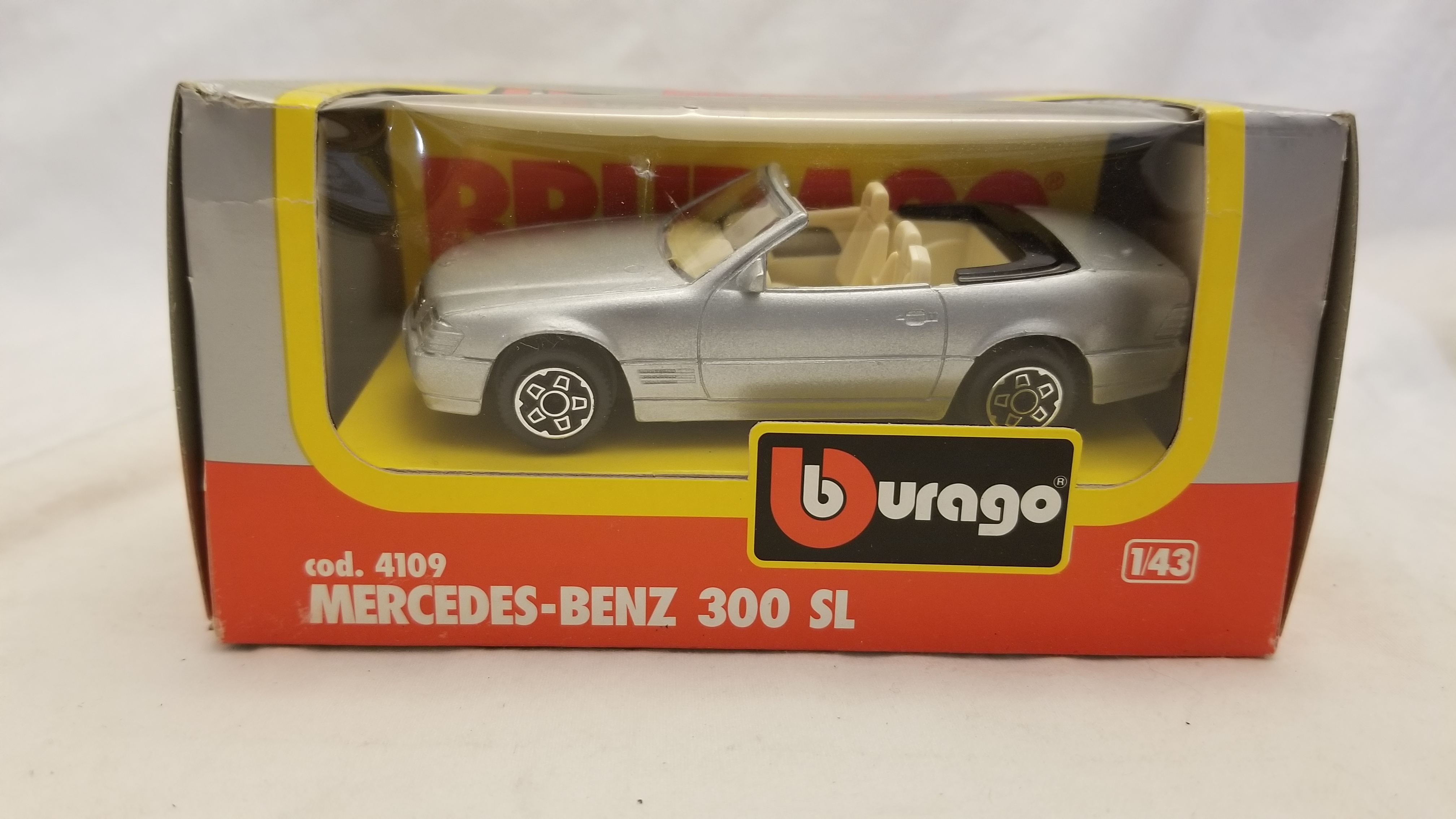 MERCEDES BENZ 300SL SILVER