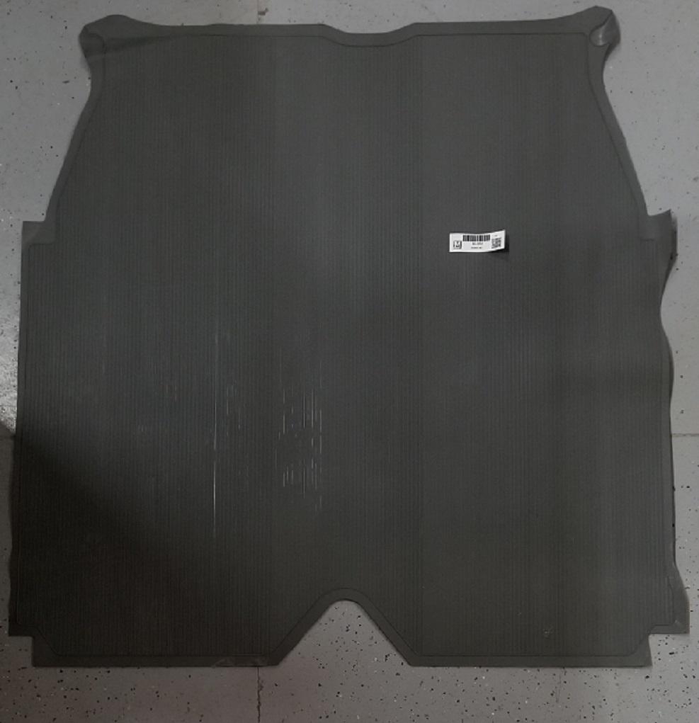 RUBBER TRUNK MAT