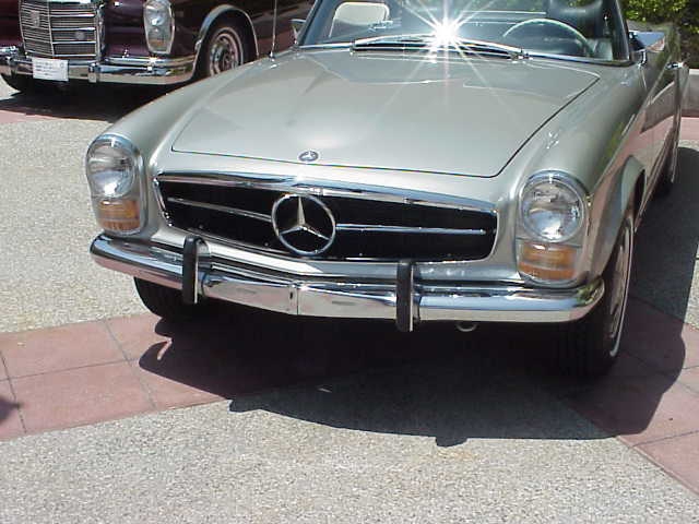 W113 - 230SL 250SL 280SL CHASSIS PARTS CATALOG